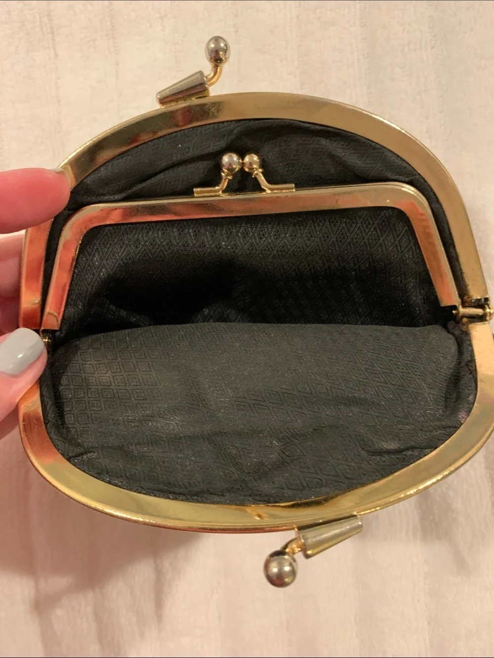 Vintage Lee Sands Black Eel Skin Kiss-Lock Coin Purse 1970-1980 Korea​​